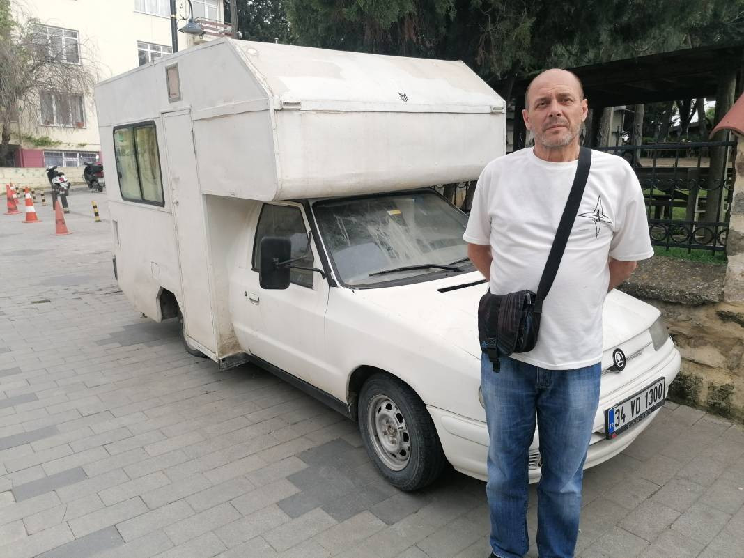 Aç bırakıldığı söylenen köpeğin sahibi konuştu 'İnsanlar hayal ediyor köpeğim yaşıyor' - Resim: 4